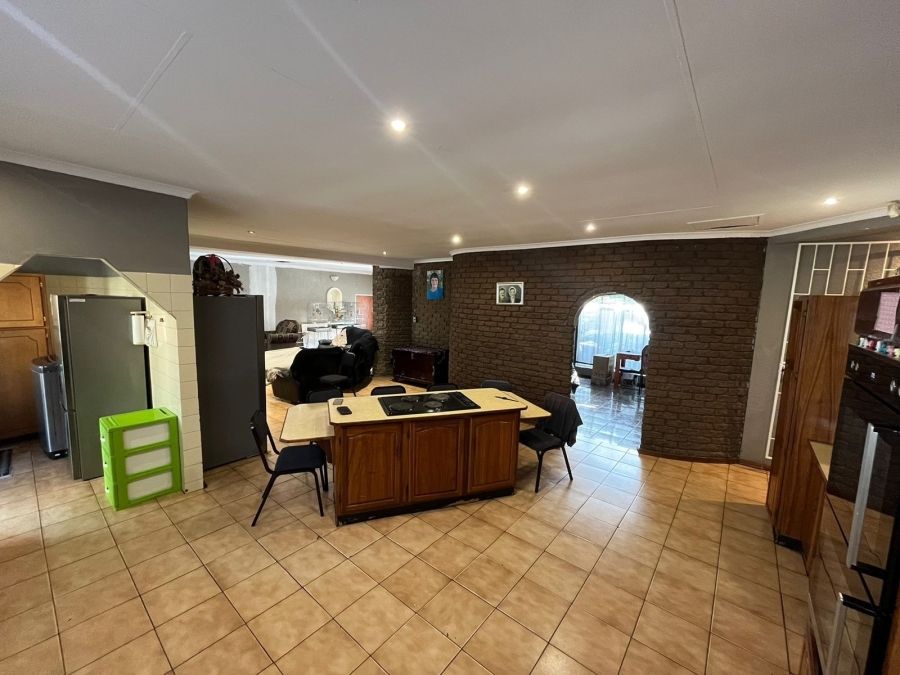 To Let 3 Bedroom Property for Rent in Safari Gardens North West